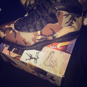 Jordan Retro 10s